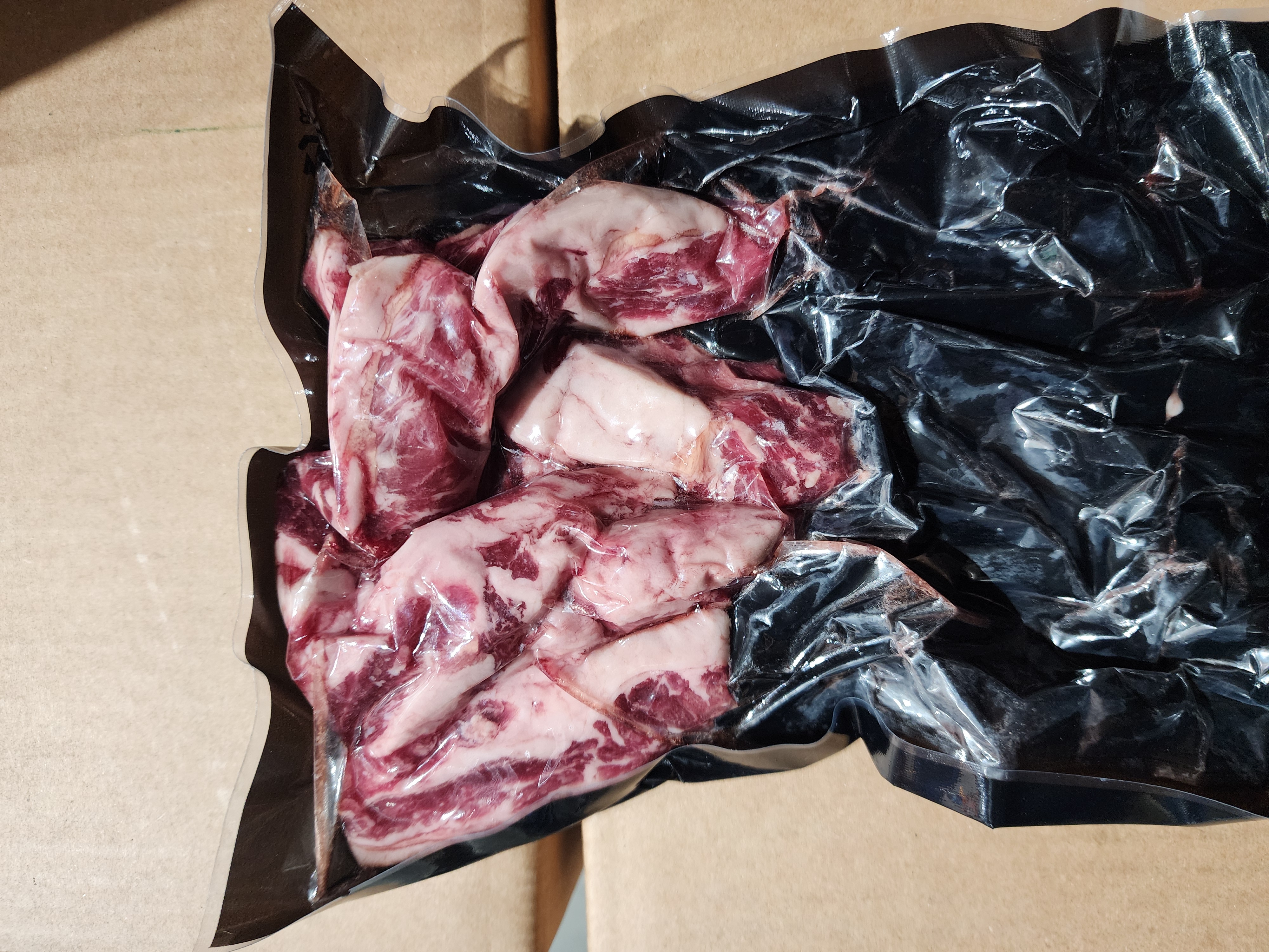 미국산 셀렉트 갈비살 200g 실제 진공팩 참고 사진